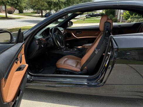 Used 2013 BMW 328i Convertible image 8