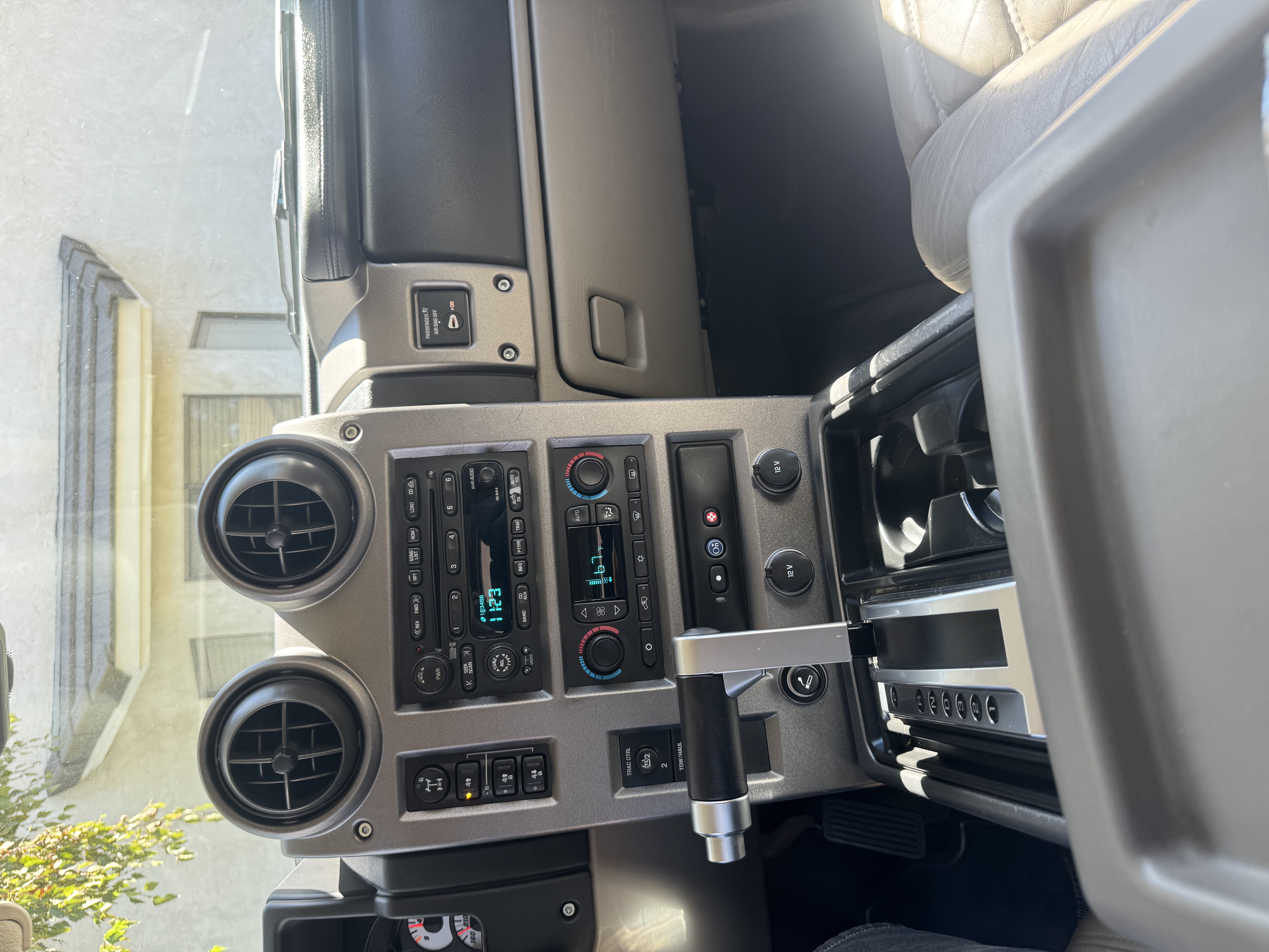 Used 2003 HUMMER H2 w/ Preferred Equipment Group AWD/4WD image 11