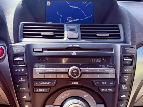 Used 2011 Acura TL Sedan 4D image 5