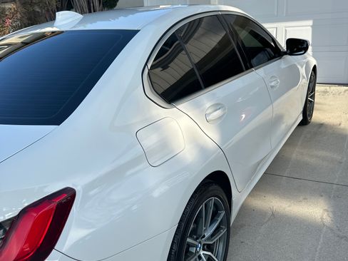 Used 2019 BMW 330i Sedan w/ Premium Package image 18