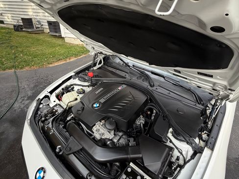 Used 2015 BMW M235i xDrive Coupe image 4