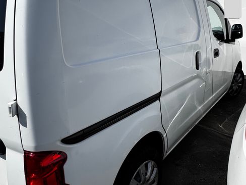 Used 2016 Nissan NV200 S w/ Back Door Glass Package FWD image 4