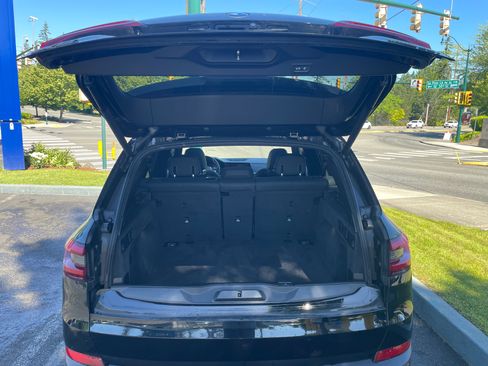 Used 2019 BMW X5 xDrive40i w/ Convenience Package AWD/4WD image 16