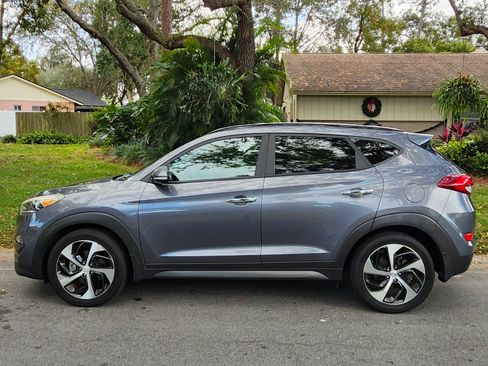 Used 2016 Hyundai Tucson Limited w/ Option Group 03 image 4