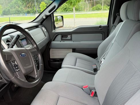 Used 2013 Ford F150 XLT w/ XLT Chrome Pkg AWD/4WD image 8