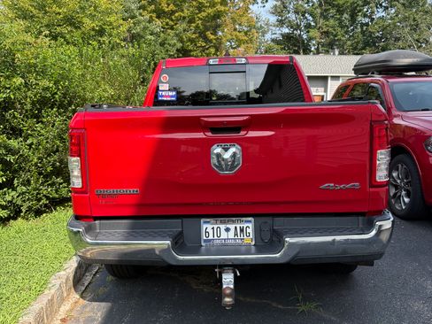 Used 2022 RAM 1500 Big Horn AWD/4WD image 2