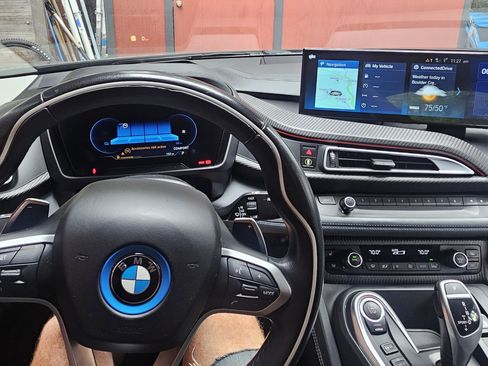 Used 2019 BMW i8 Coupe image 4