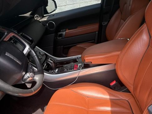 Used 2016 Land Rover Range Rover Sport Supercharged AWD/4WD image 22