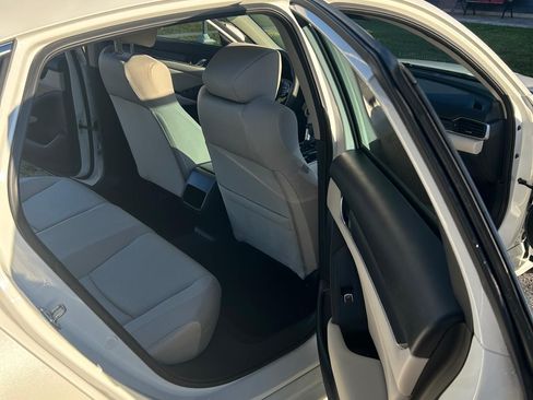 Used 2018 Honda Accord LX image 8