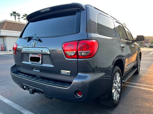 Used 2014 Toyota Sequoia Limited image 5