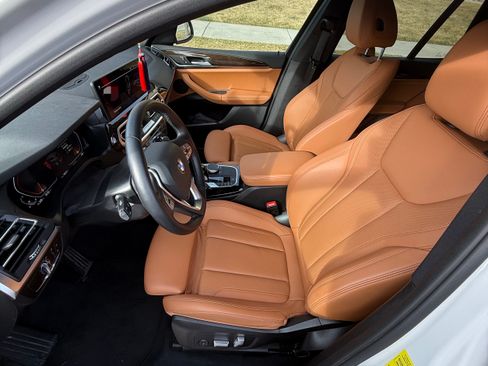 Used 2023 BMW X3 xDrive30i w/ Premium Package image 8