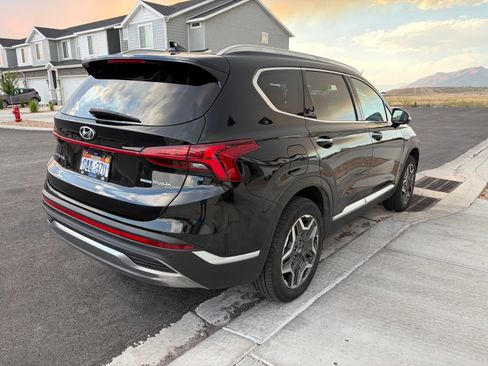 Used 2023 Hyundai Santa Fe Limited AWD/4WD image 4
