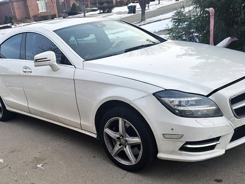 Used 2014 Mercedes-Benz CLS 550 4MATIC image 6