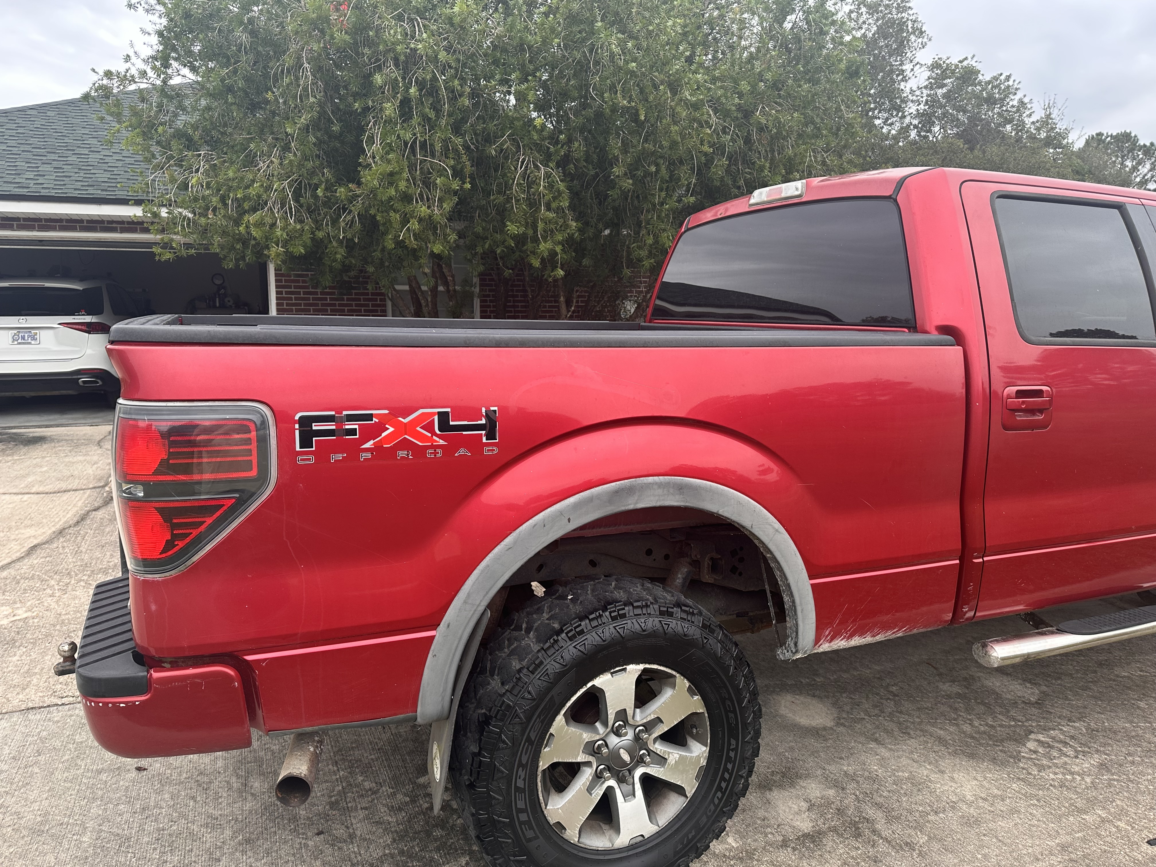 Used 2011 Ford F150 FX4 AWD/4WD image 17