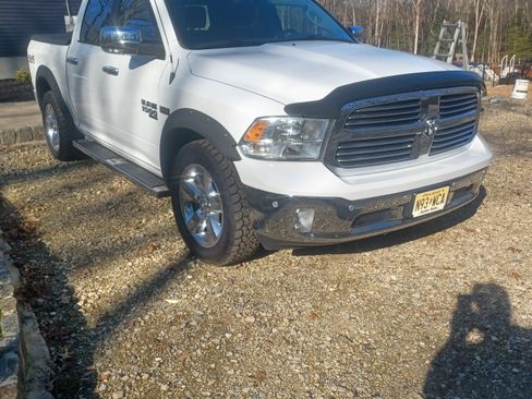 Used 2019 RAM 1500 Big Horn image 2