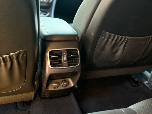 Used 2018 Kia Optima Premium w/ Convenience Package image 10