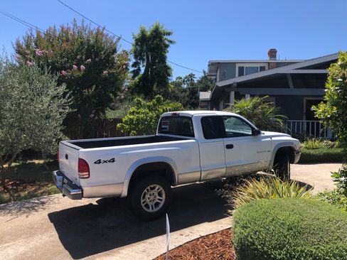 Used 2001 Dodge Dakota Sport image 8