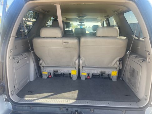 Used 2003 Toyota Sequoia SR5 image 10