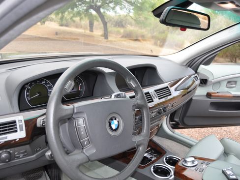 Used 2004 BMW 760Li RWD image 11