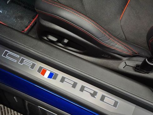 Used 2017 Chevrolet Camaro ZL1 image 28