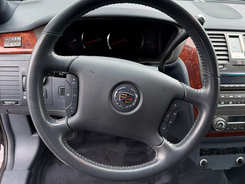 Used 2008 Cadillac DTS Limousine image 6