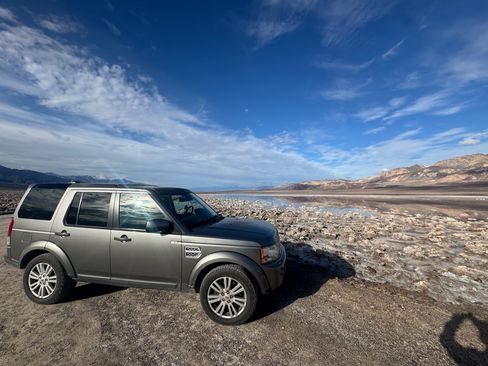 Used 2011 Land Rover LR4 HSE image 25