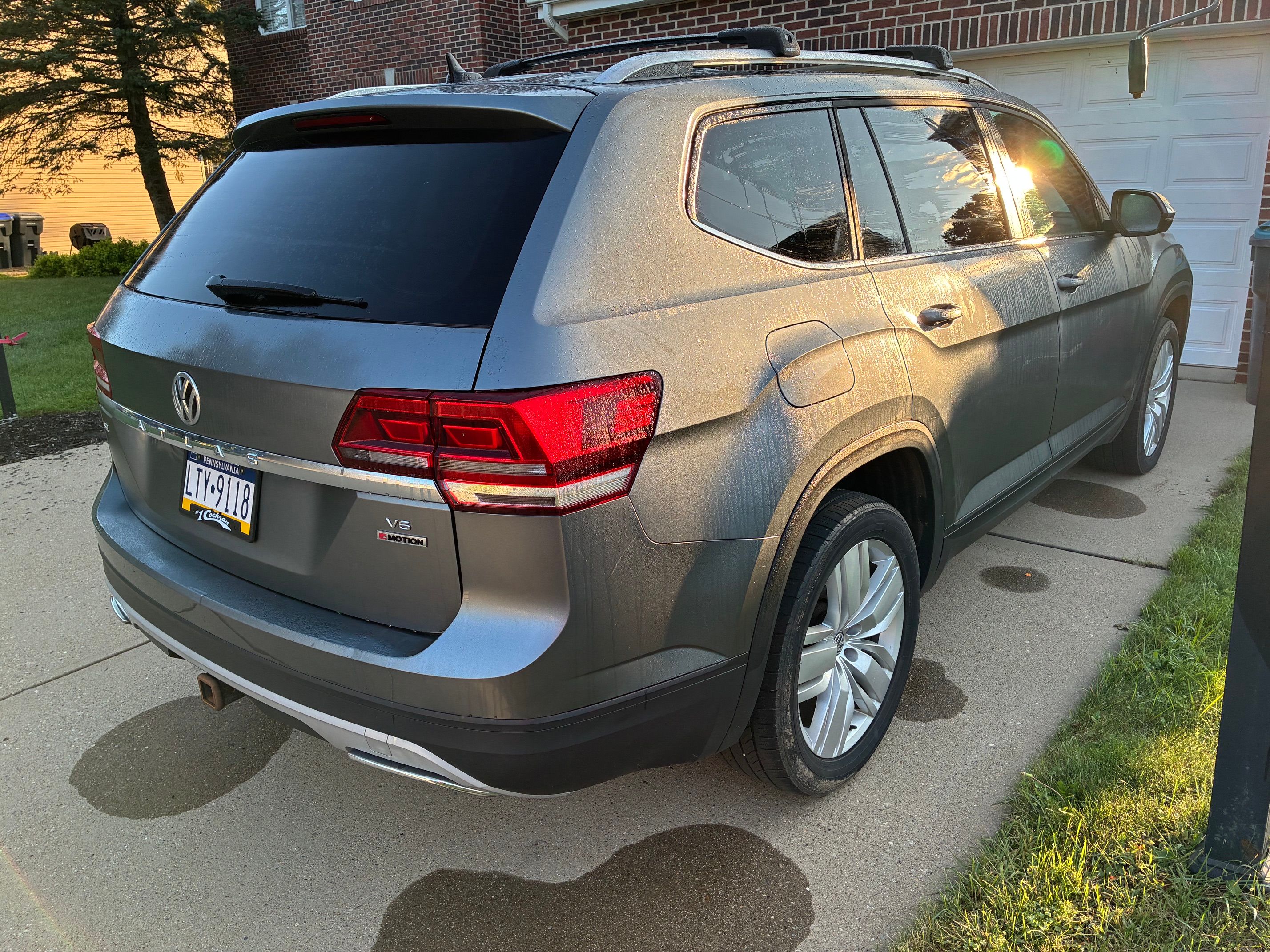 Used 2019 Volkswagen Atlas SE w/ Panoramic Sunroof Package AWD/4WD image 5