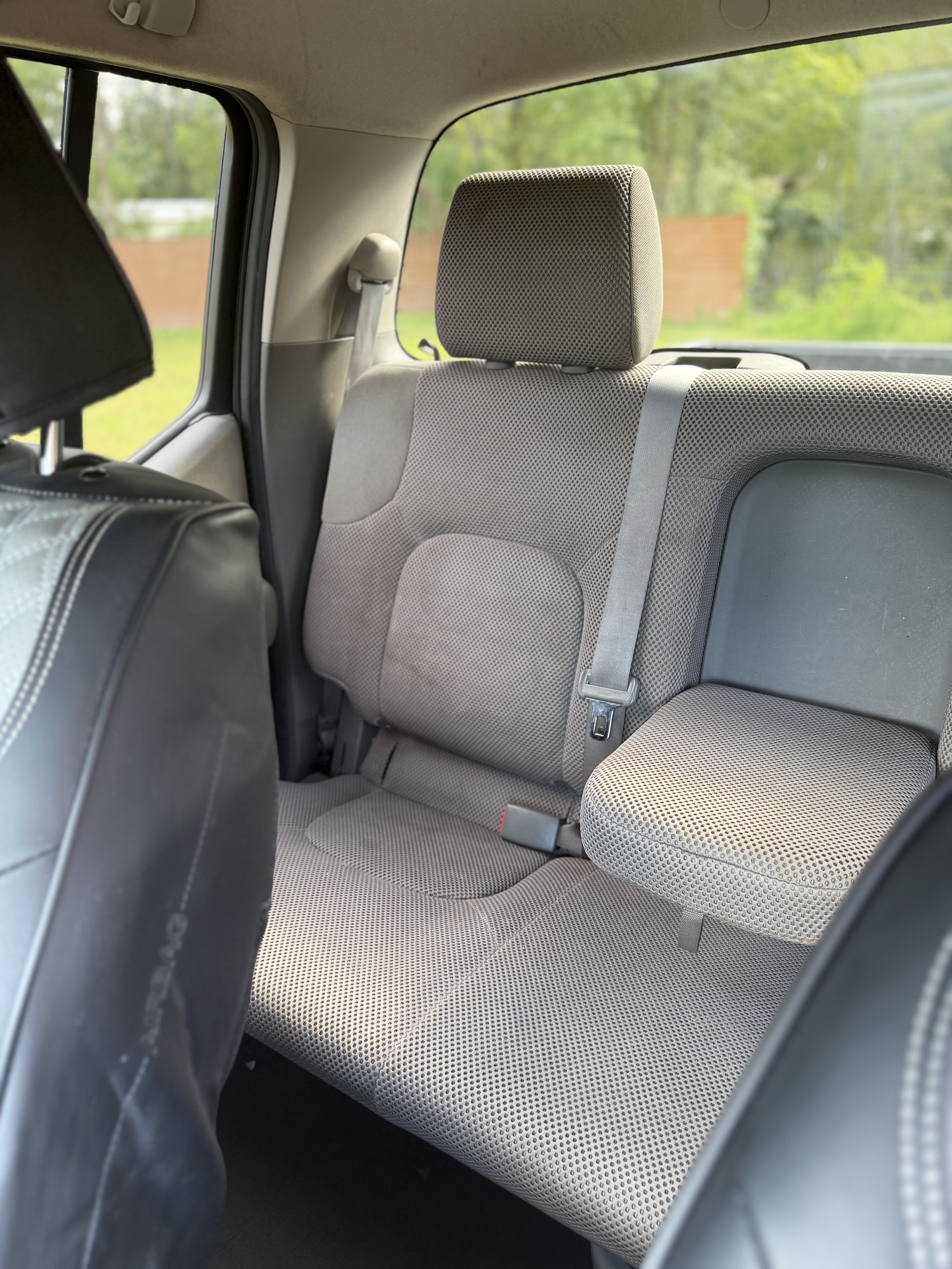Used 2006 Nissan Frontier LE RWD image 23