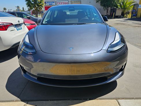 Used 2023 Tesla Model 3 Standard Range image 15