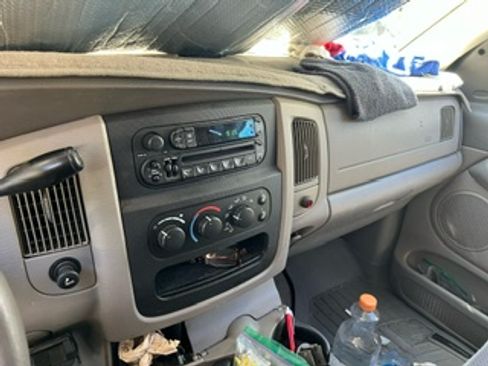 Used 2004 Dodge Ram 3500 Truck SLT w/ Trailer Tow Group image 9