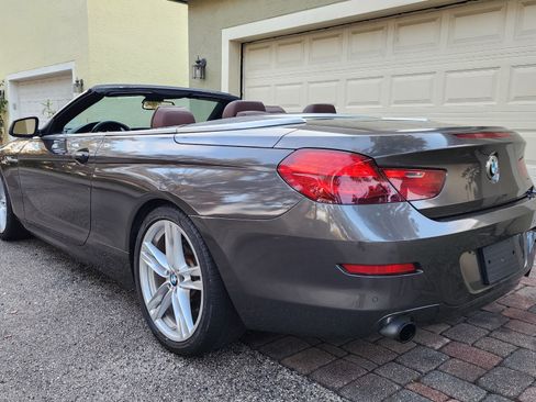 Used 2012 BMW 640i Convertible image 10