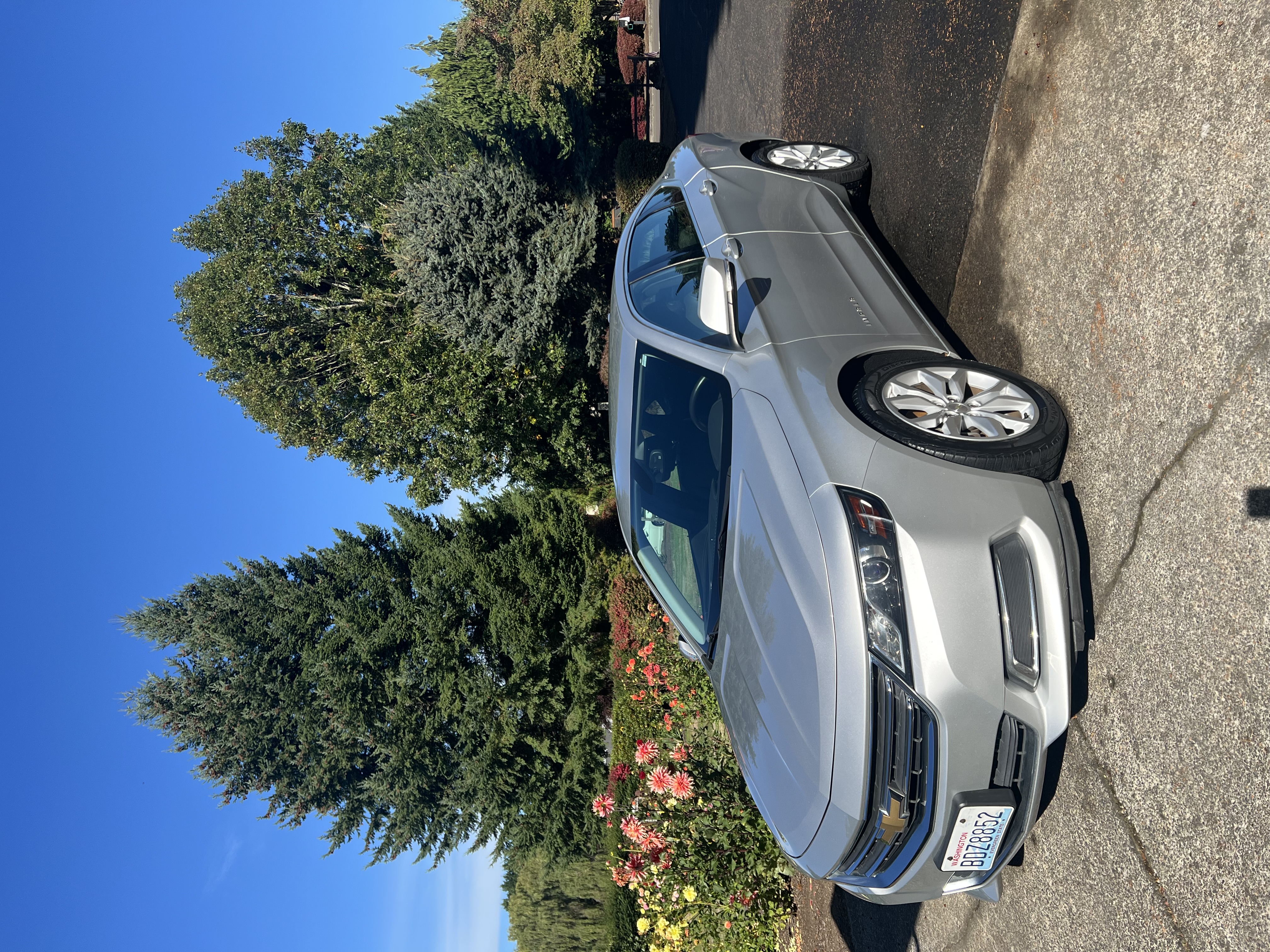 Used 2016 Chevrolet Impala LT w/ Convenience Package FWD image 1