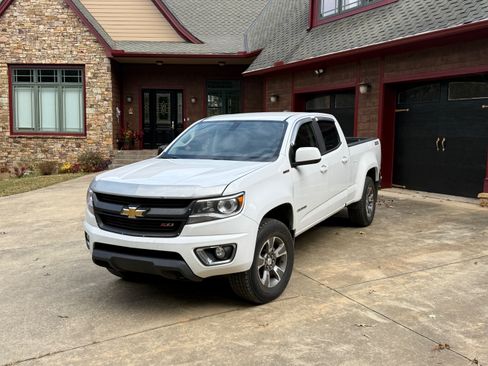 Used 2019 Chevrolet Colorado Z71 image 4