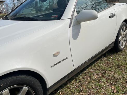 Used 2000 Mercedes-Benz SLK 230 image 1