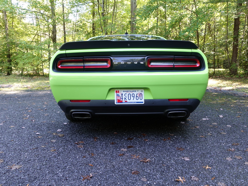 Used 2015 Dodge Challenger R/T Scat Pack RWD image 5
