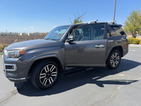Used 2015 Toyota 4Runner Limited RWD image 1
