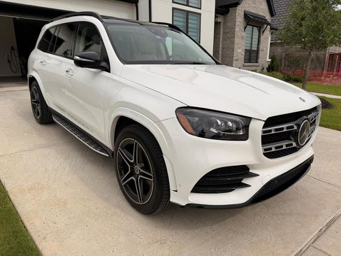 Used 2023 Mercedes-Benz GLS 450 4MATIC image 1