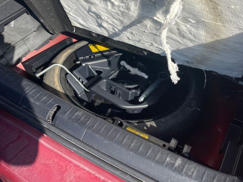 Used 2012 Lexus CT 200h Premium w/ Premium Audio Pkg image 20