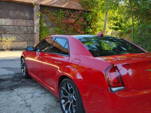 Used 2016 Chrysler 300 S image 20