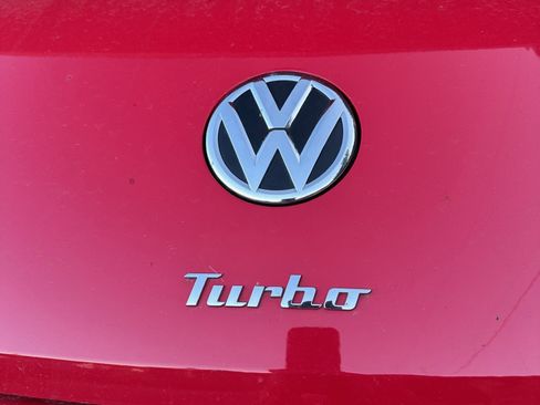 Used 2016 Volkswagen Beetle 1.8T SEL image 12