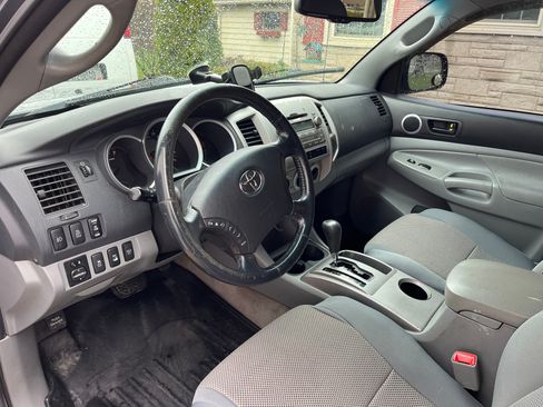Used 2009 Toyota Tacoma 4x4 Double Cab image 6