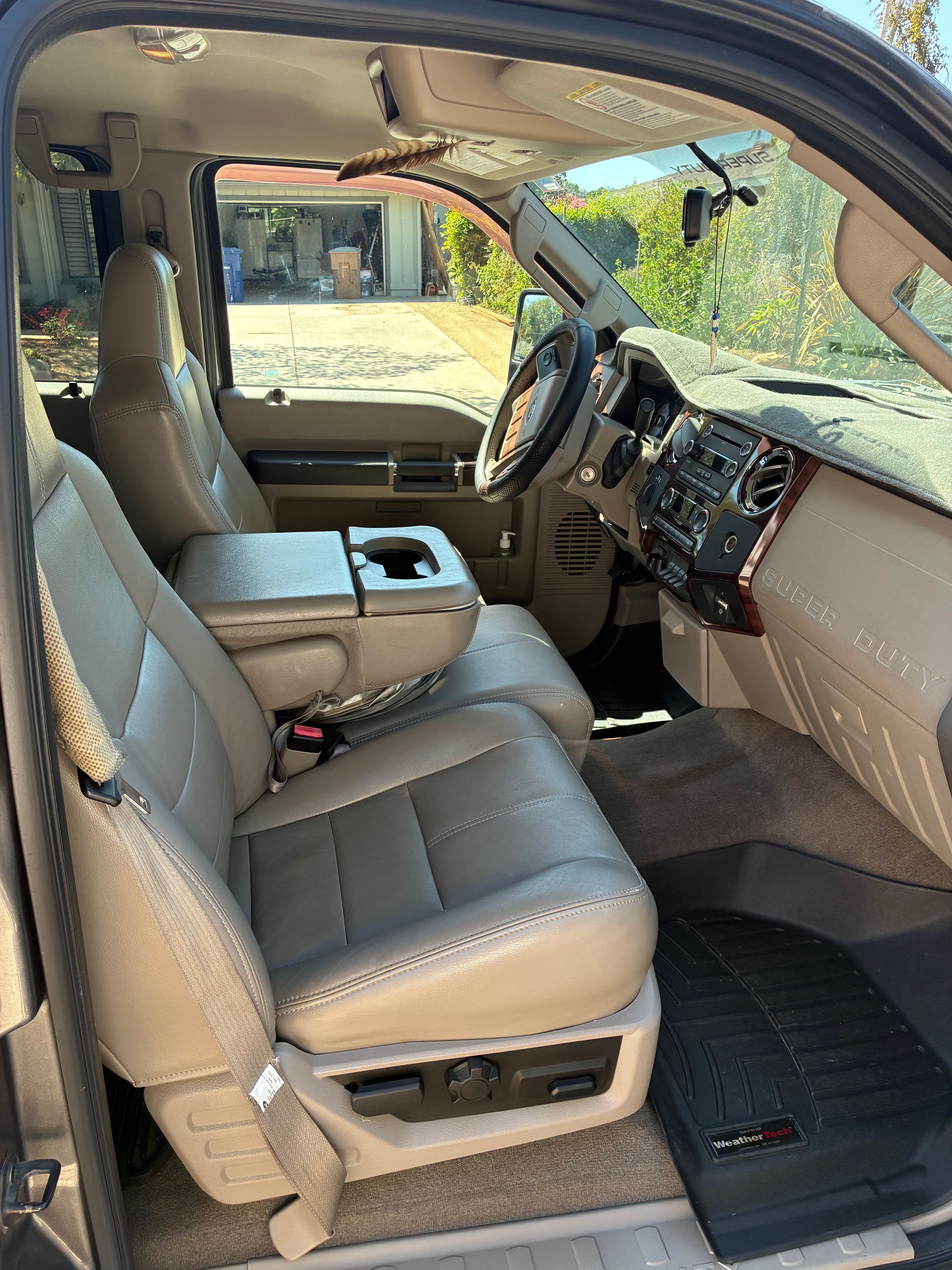 Used 2010 Ford F350 Lariat AWD/4WD image 6