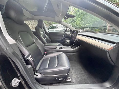 Used 2019 Tesla Model 3 Standard Range Plus RWD image 29