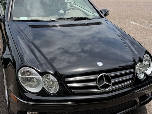Used 2008 Mercedes-Benz CLK 550 Cabriolet image 2