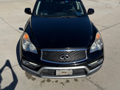 Used 2017 INFINITI QX50 2WD w/ Premium Plus Package image 5