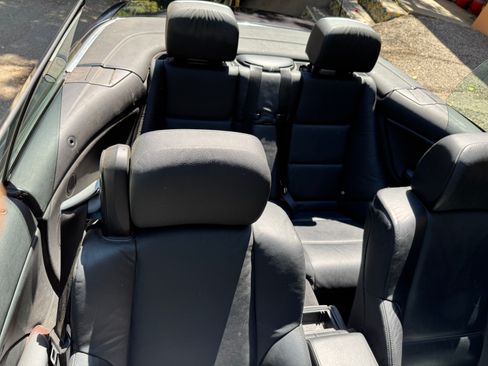 Used 2005 BMW 330Ci Convertible image 6