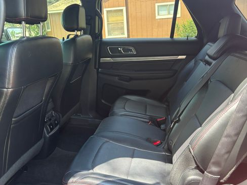 Used 2016 Ford Explorer Sport w/ Equipment Group 401A AWD/4WD image 6