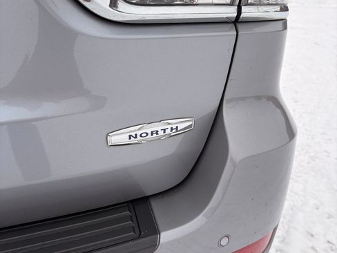 Used 2020 Jeep Grand Cherokee Laredo w/ Quick Order Package 2BN North image 6