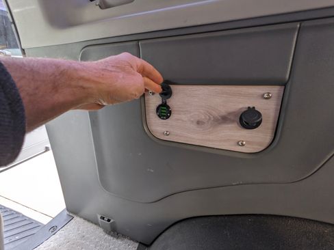 Used 2010 Ford E-350 and Econoline 350 XLT image 27