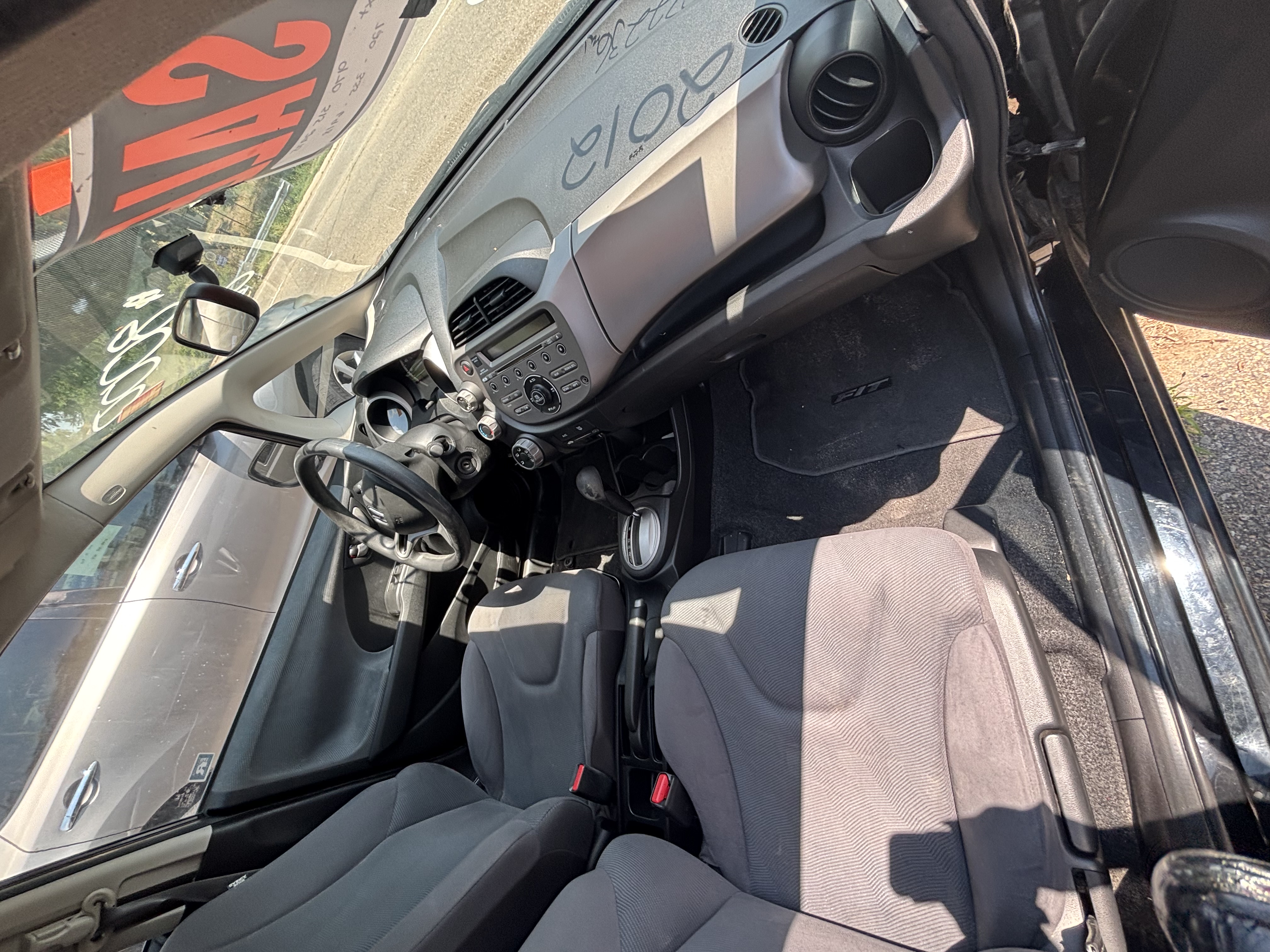 Used 2012 Honda Fit image 6